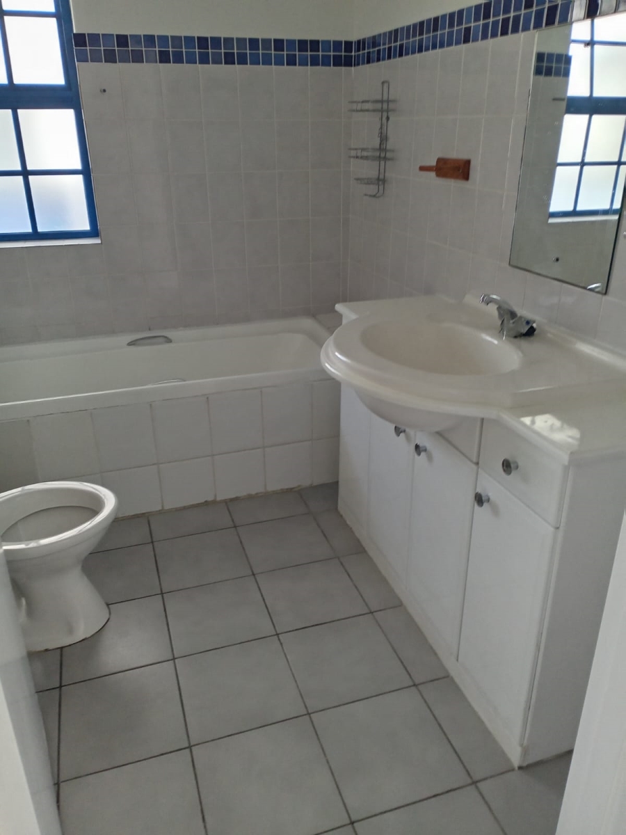 To Let 2 Bedroom Property for Rent in Dobson Western Cape